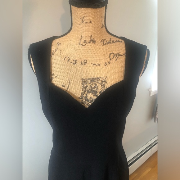 DRESS THE POPULATION BLACK SWEETHEART NECKLINE MIDI ELLE MODERN SHEATH DRESS - Picture 6 of 8